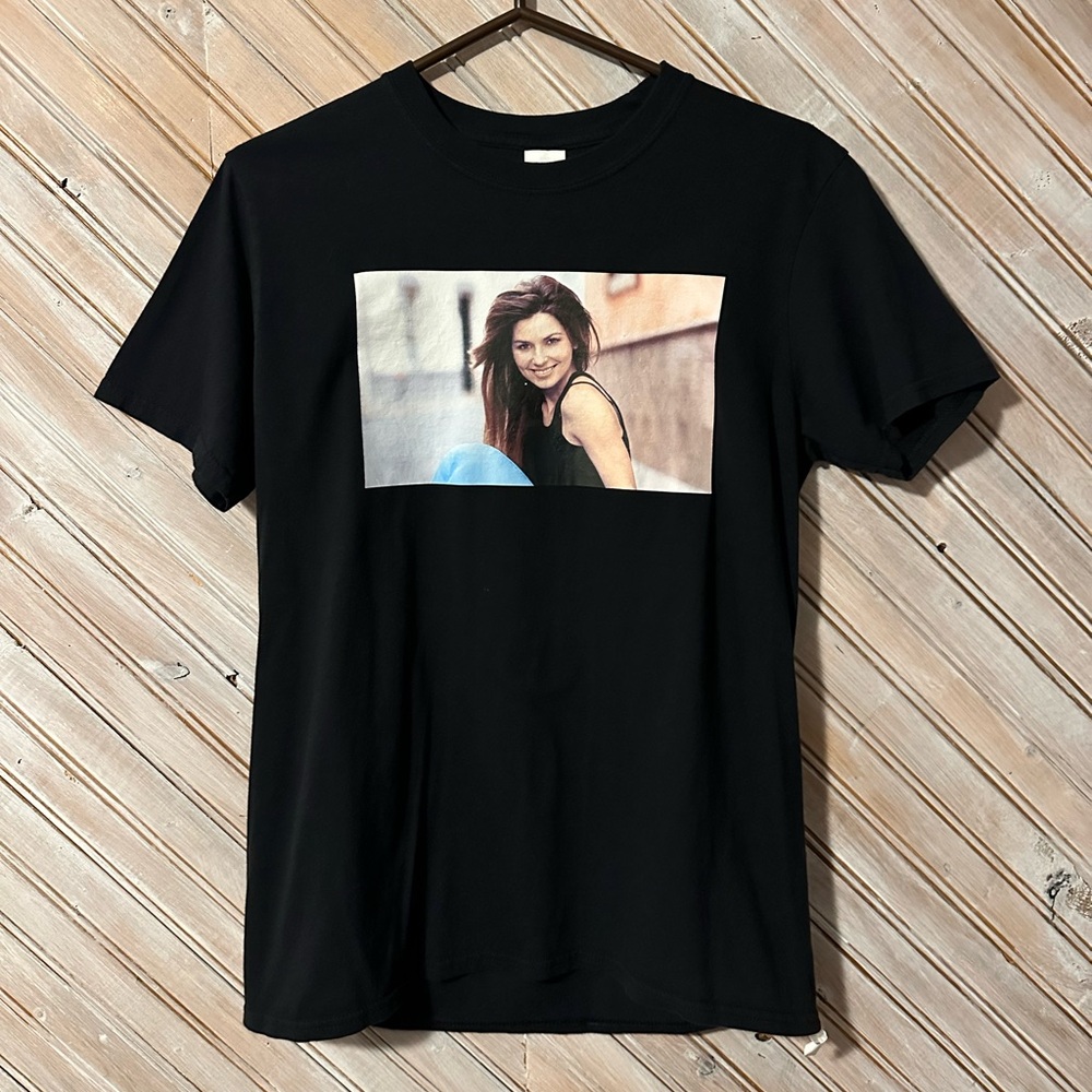 Shania Twain UP Retro Tee Shirt Short Sleeve Band Top Tour Country Music